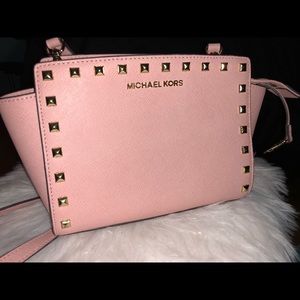 Michael Kors Studded Crossbody (authentic)